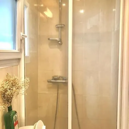 Enchanting Retreat In The Heart Of The Latin Quarter - Entire For Yourself Paris