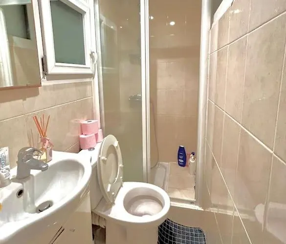 Enchanting Retreat In The Heart Of The Latin Quarter - Entire For Yourself Paříž